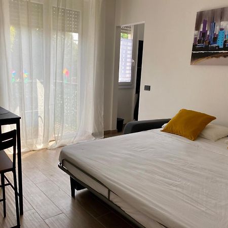 Appartamento Moderno Ed Elegante Loft Con Balcone Milano Esterno foto