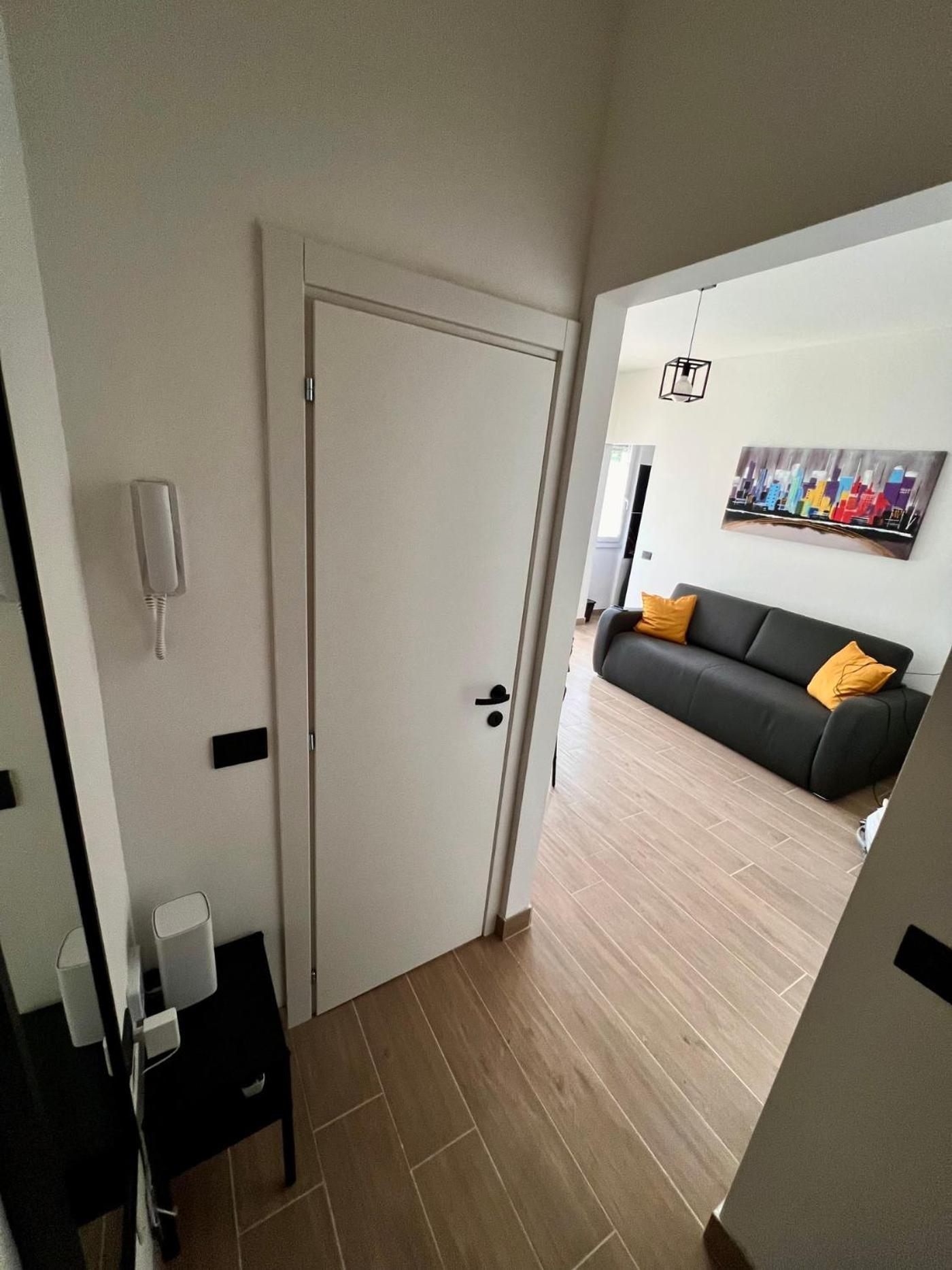 Appartamento Moderno Ed Elegante Loft Con Balcone Milano Esterno foto
